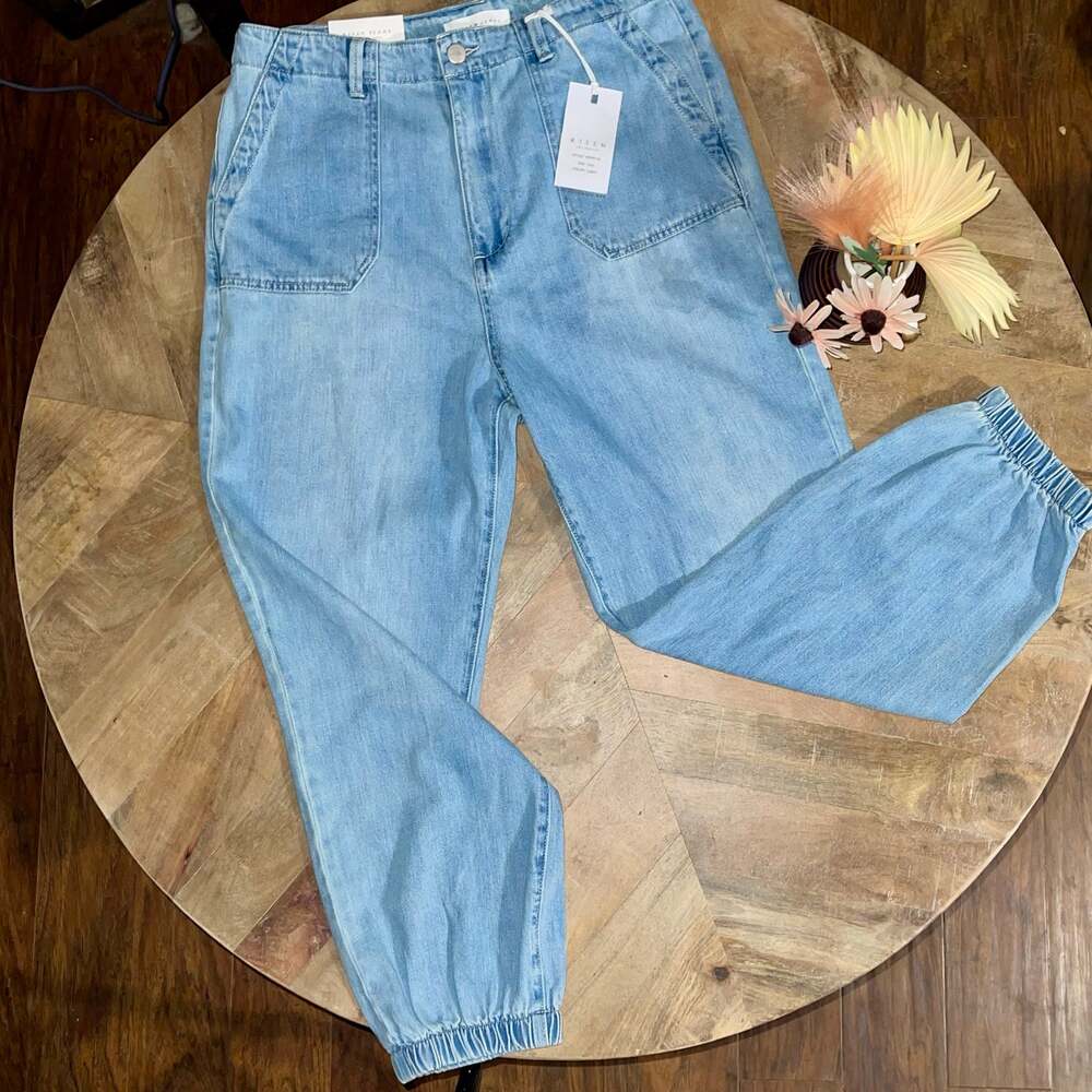 NWT RISEN JEANS Light Wash Utility Denim Joggers Pants Y2K Size 13 / 31⁠